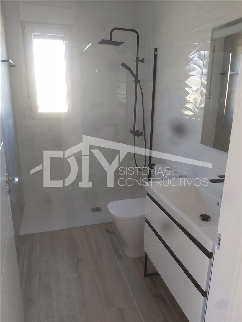 Baño de una casa DIY